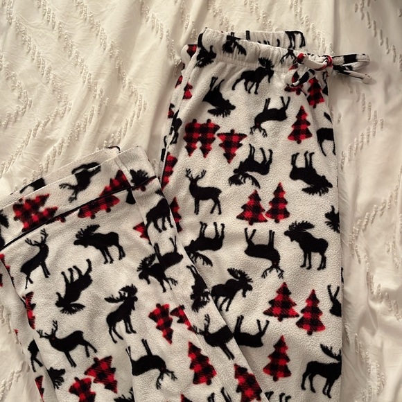 Cottagecore pajamas (La Vie en Rose, Small) - Picture 2 of 2